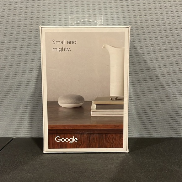 Google Nest Mini (2nd Generation) Smart Speaker - Chalk - Picture 3 of 5